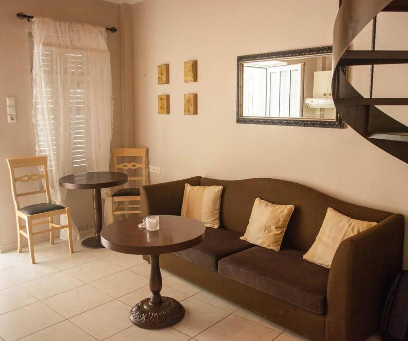 Appartement κέντρο μικρή καλαίσθητη μεζονέτα Iraklion
